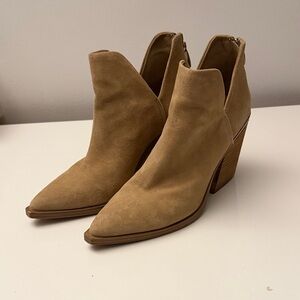 Steve Madden Tan Suede Camryn Ankle Boots